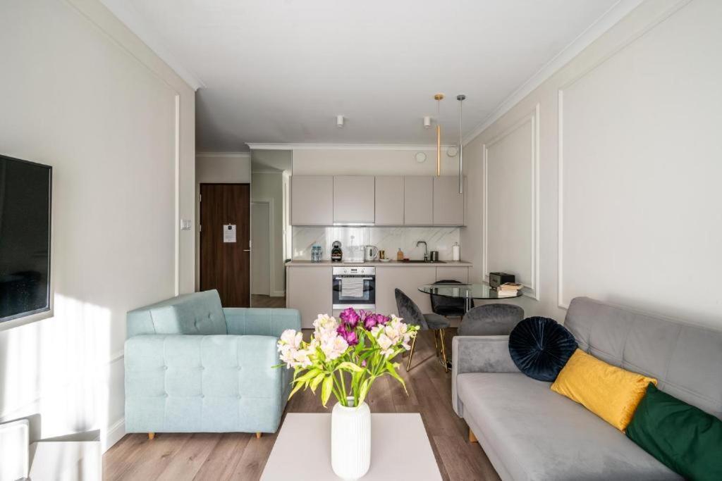 Mennica Residence Apartments Warsaw Ngoại thất bức ảnh