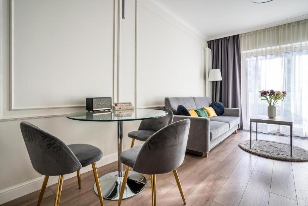 Mennica Residence Apartments Warsaw Ngoại thất bức ảnh