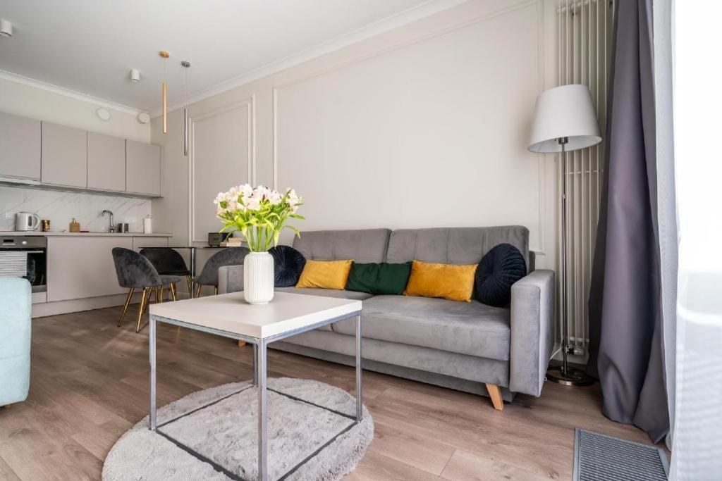 Mennica Residence Apartments Warsaw Ngoại thất bức ảnh
