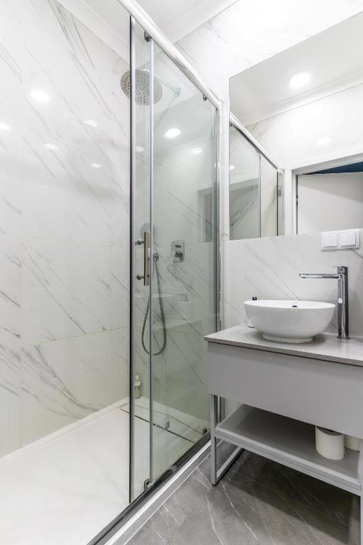 Mennica Residence Apartments Warsaw Ngoại thất bức ảnh